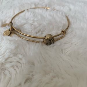 Alex & Ani